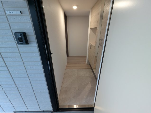 Rising　Hills IIの居間・リビング