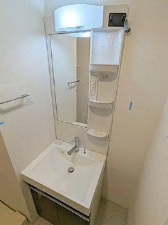 【洗面所】