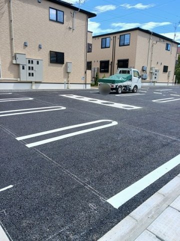 ラポールⅢの駐車場|駐車場に車を止められます