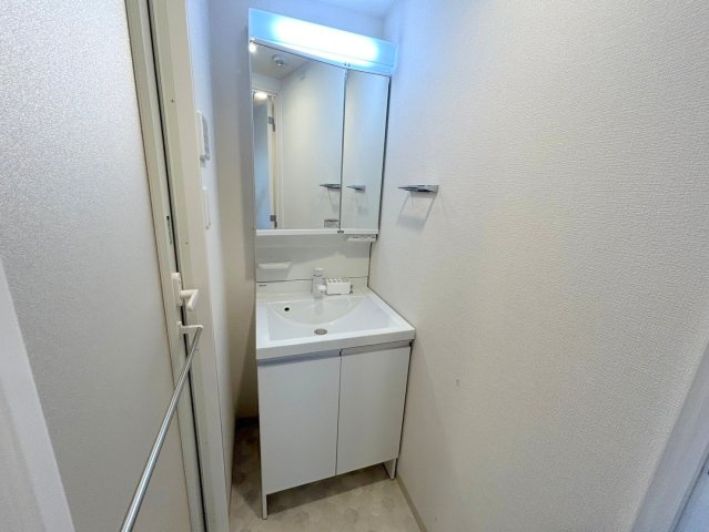 スプランディッド新大阪5の洗面所