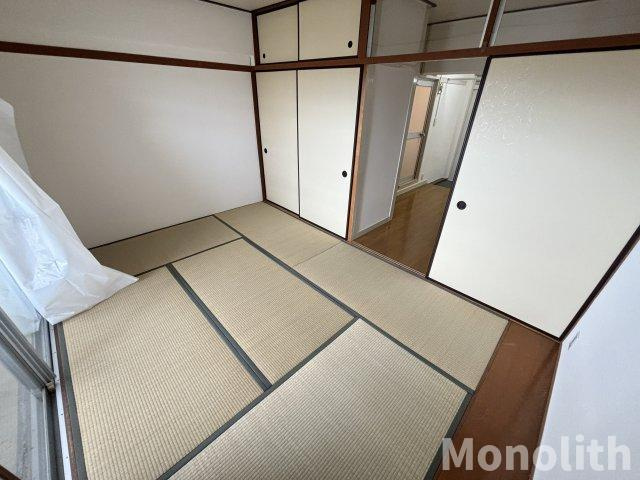 鶴山台1号棟の和室