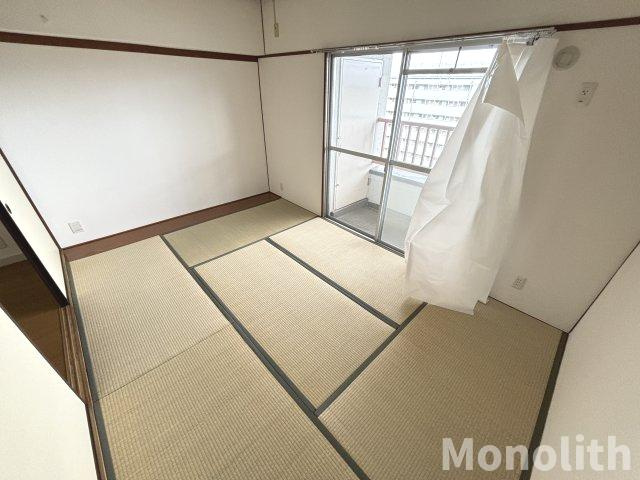 鶴山台1号棟の和室