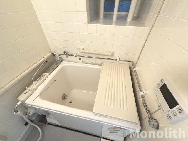 鶴山台1号棟の浴室