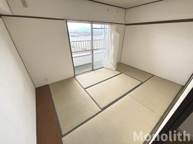 鶴山台1号棟の和室