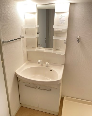アルティザ仙台花京院の独立洗面台