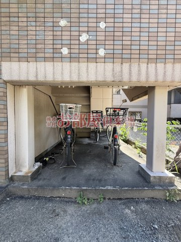 グリーンパークゆのそDのその他共用部分