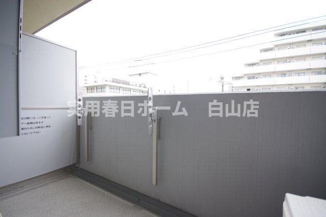 【バルコニー】