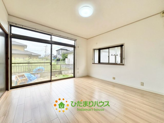 久喜市古久喜　中古一戸建ての居間・リビング|2026年9月20日　撮影