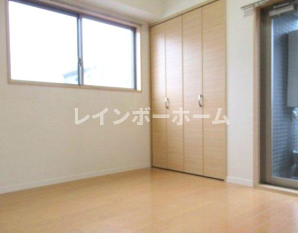 ヴァレッシア錦糸町シティの居間・リビング