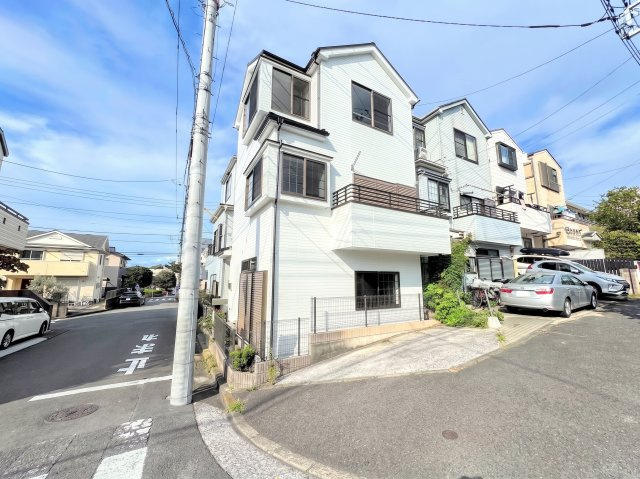 戸塚区下倉田町　中古戸建て　第3の外観