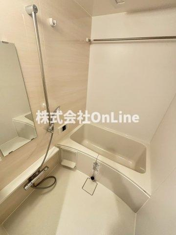 シャテーニュ上本町の浴室
