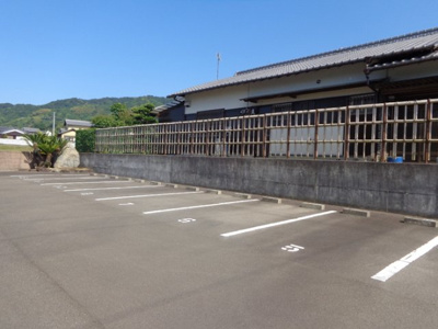 【駐車場】 | セジュール　郷