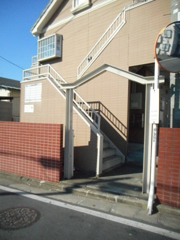 アリス川越のエントランス|エントランスです