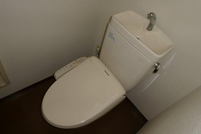 グランメゾン渡辺Ｂのトイレ|ウォシュレット