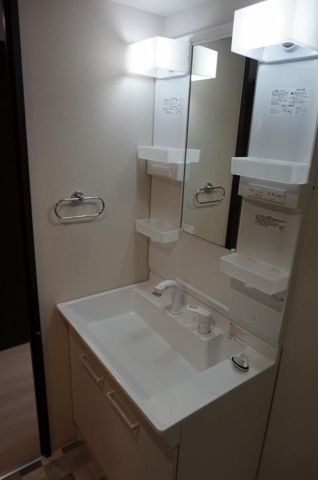 PARKSIDE RESIDENCE GYOTOKUの洗面所