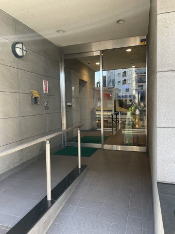 【エントランス】 | シャトレ明大前