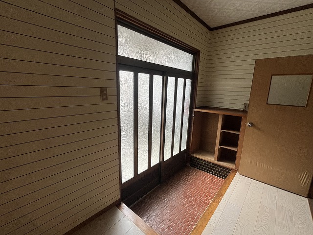針木本町TN貸家の玄関|玄関です