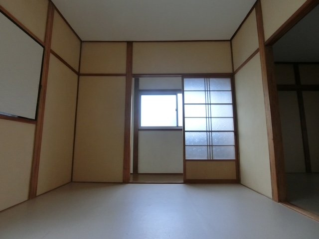 福田貸家の洋室