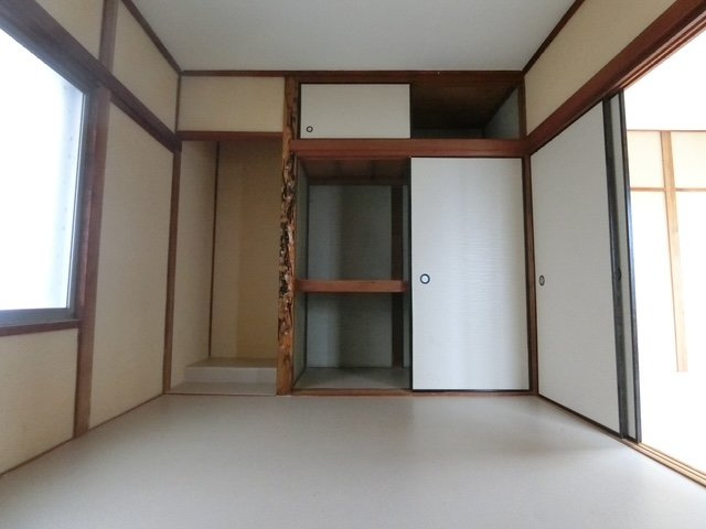 福田貸家の洋室