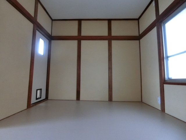 福田貸家の洋室