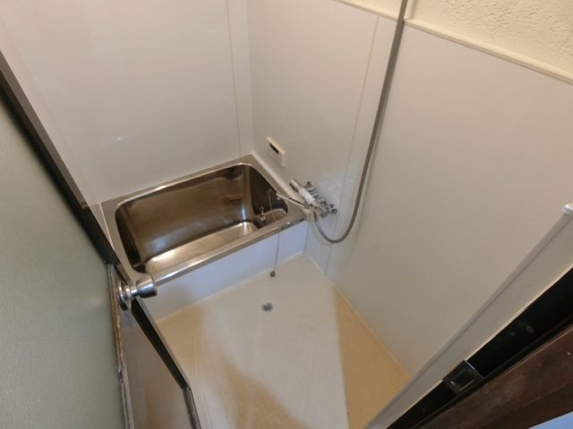 福田貸家の浴室