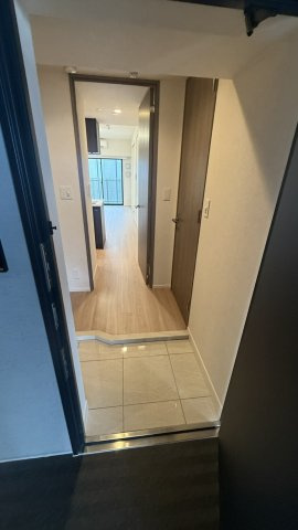 クラリティア入谷の玄関