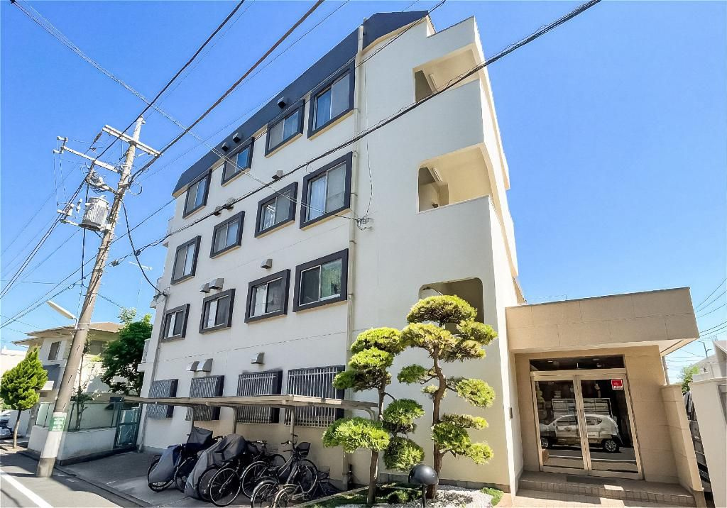 野毛ヒミコマンションの外観