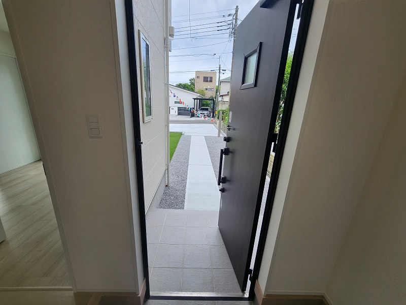 ハートフルタウン 高崎市片岡町2丁目新築の玄関|現地撮影