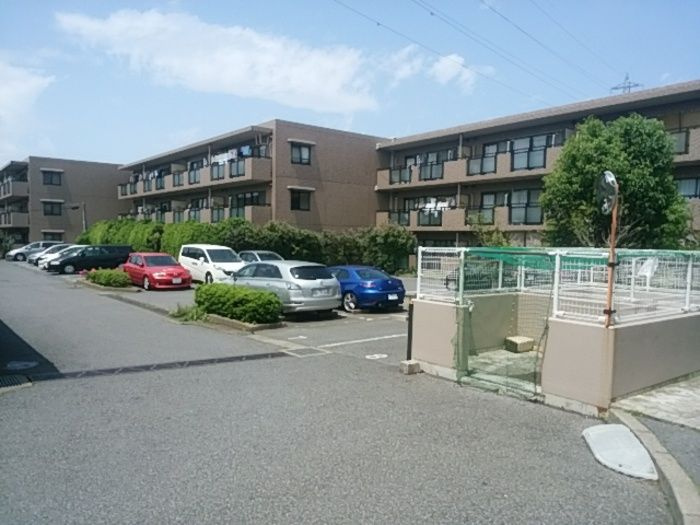ルーチェ緑が丘Aの外観