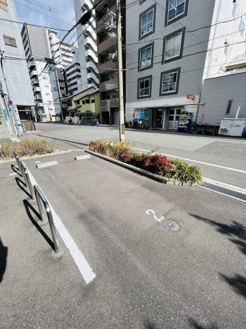 【駐車場】 | ララプレイス難波メティス