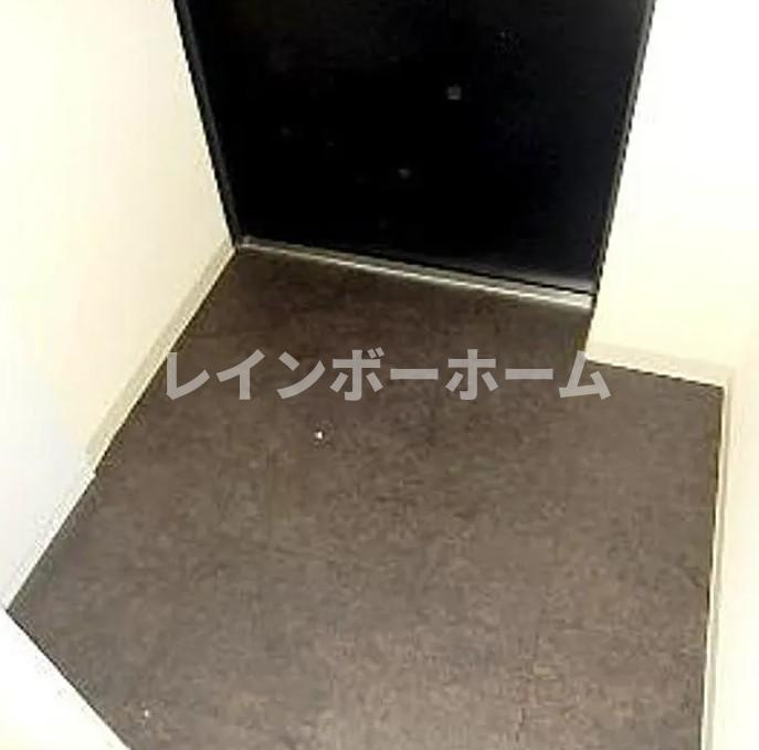 b’CASA Tatekawaの玄関