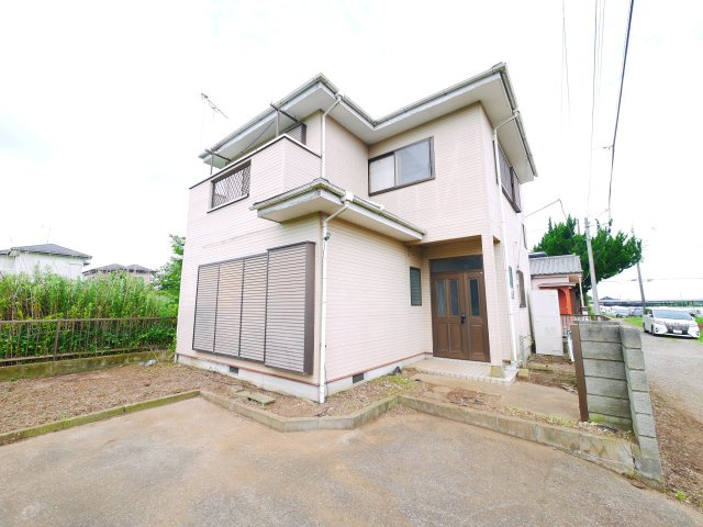 八街市沖　中古戸建のその他|自然豊かな閑静な分譲地内 4LDK 増設して2台も可能　オール電化 
 