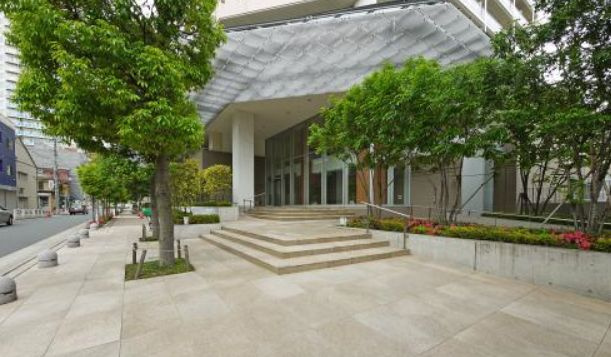 江東区白河４丁目の賃貸マンションのエントランス