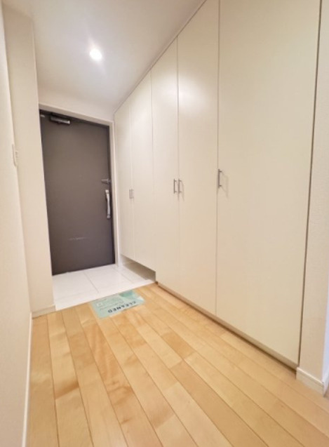 江東区白河４丁目の賃貸マンションの玄関
