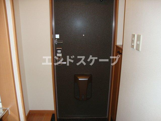 サンクリスタルの玄関|玄関
高崎、前橋のお部屋探しはエンドスケープまで！お客様の理想お聞かせ下さい♪