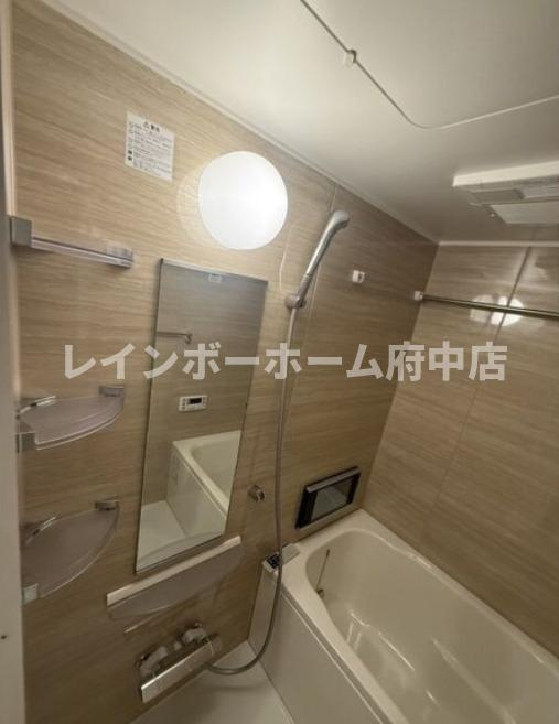 エステムコート東京八王子の浴室