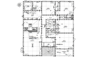 【間取り】 | 東広島市高屋町高屋東（全2区画）1号棟 | 耐震等級3を取得した4LDK相当の配置が可能な間取り。1階に独立したランドリールームやウォークインクローゼットを配置し、家事動線と収納力に配慮した設計です。