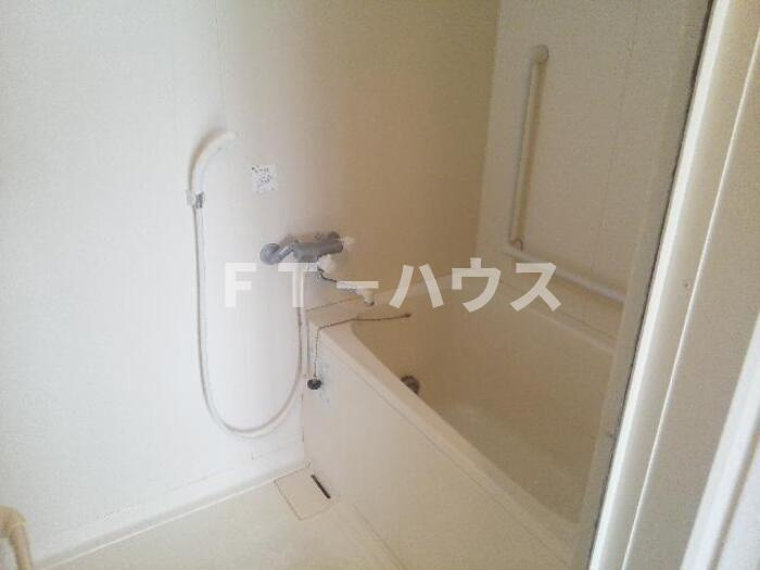 ルーチェ緑が丘　Bの浴室