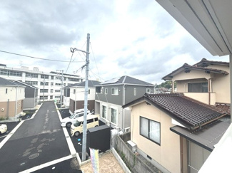 【展望】 | 安芸郡熊野町城之堀1丁目　全10区画　NO5 | 周辺は落ち着いた住宅街が広がり、開放感のある眺望を楽しめます。前面建物との距離も保たれており、陽当り・通風も良好です。