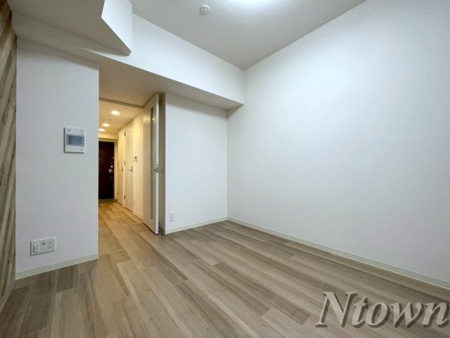 【居間・リビング】 | プレサンス鶴舞駅前レジス | こちらの居間で趣味の時間をお楽しみください