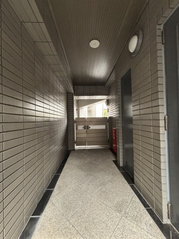 モンテベルデ甲陽園のその他|玄関前を広々使えます