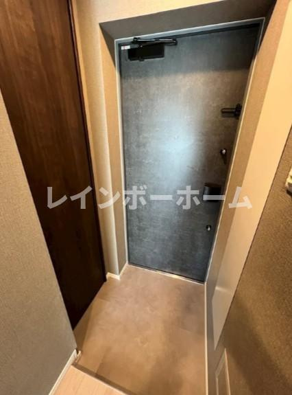 ベルシード新小岩AZの玄関