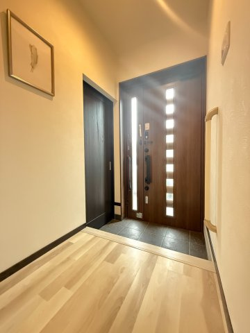 売中古戸建　富士市森島の玄関