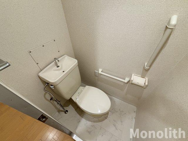 光明池駅前３号棟のトイレ