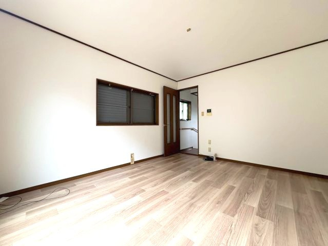 富田林市大字伏見堂の一戸建ての居間・リビング