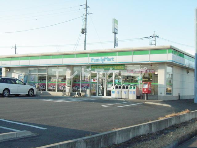 セントフィールドBの周辺|ファミリーマート伊勢崎流通団地店まで1,016ｍ
高崎、前橋のお部屋探しはエンドスケープまで！お客様の理想お聞かせ下さい♪