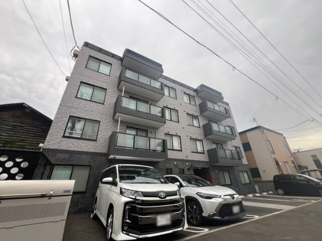 札幌市中央区南五条西１６丁目の賃貸マンション
