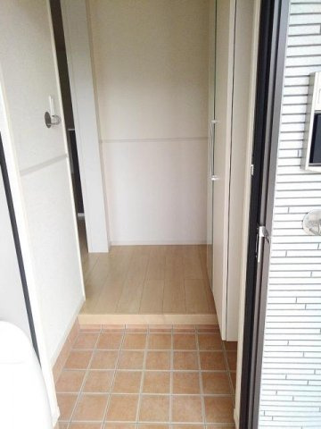コアレスクＡの玄関|シンプルで使いやすい玄関です
