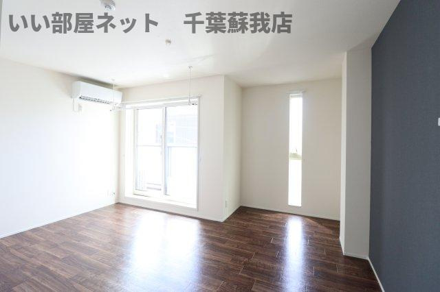 結城野ベースの洋室|明るい洋室です