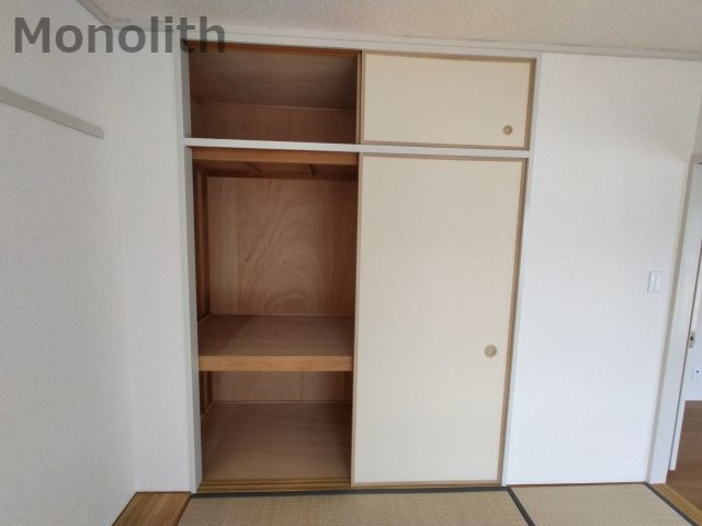 泉北城山台２丁14号棟の収納